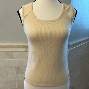 Escada Sweater Tank Size 36